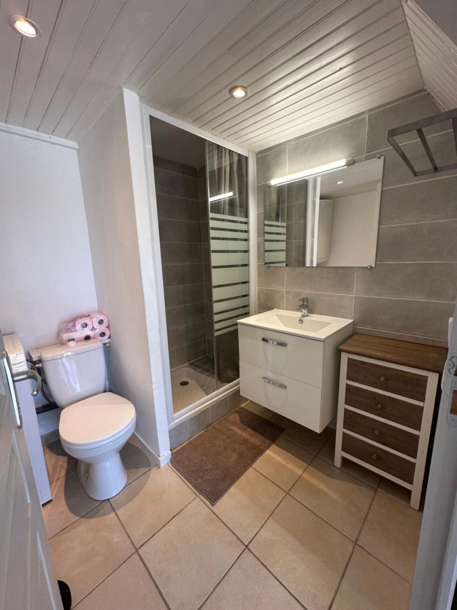 La Discrete Toute Equipee Avec Piscine Gruissan Exterior foto